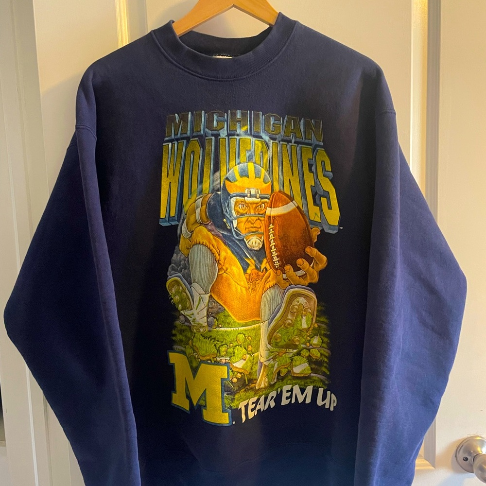 VINTAGE 90s Michigan Wolverines Crewneck!
